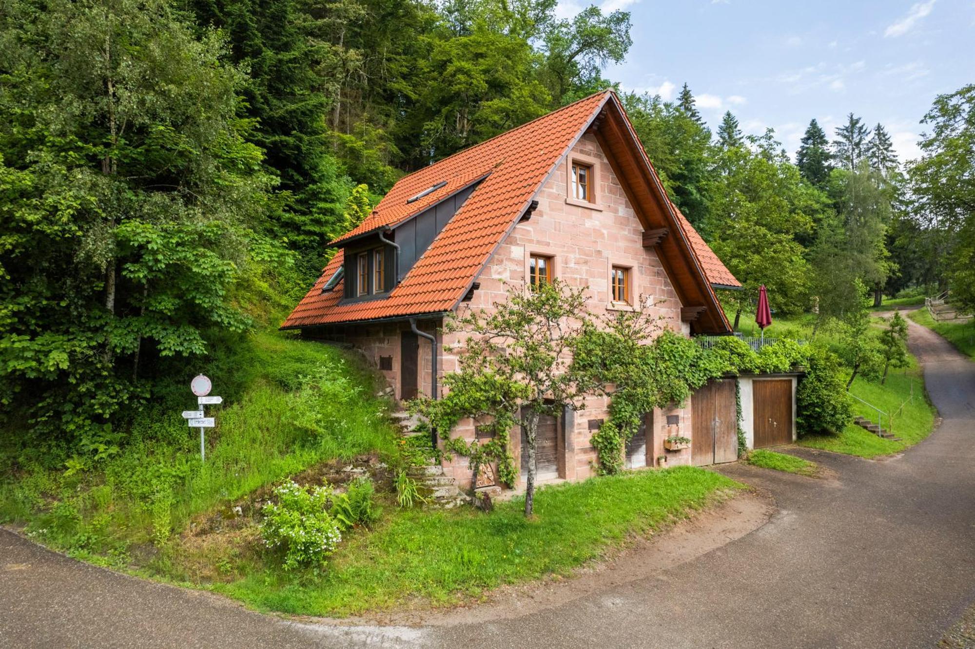 Hexenhaeuschen Villa Wolfach Bagian luar foto